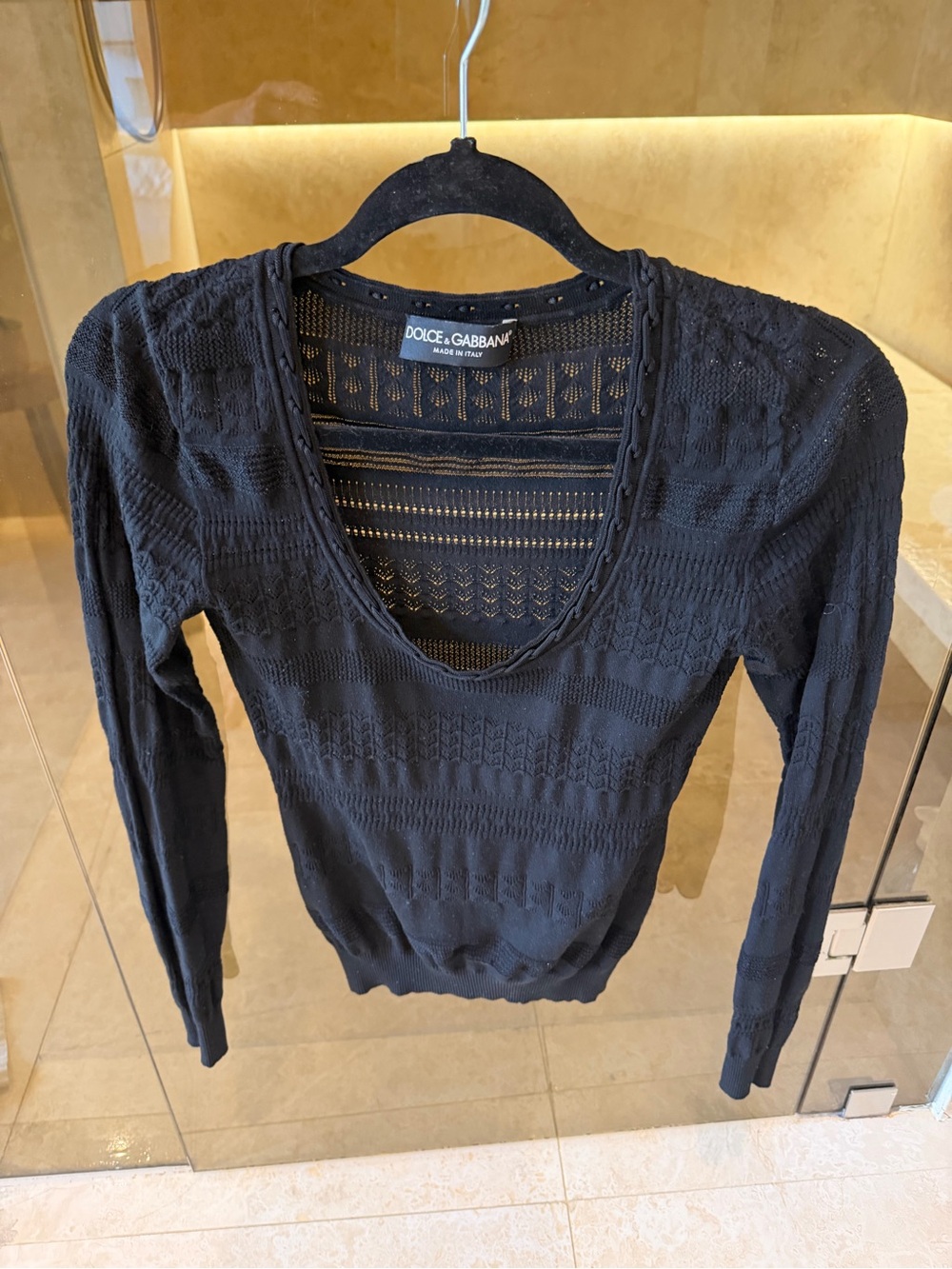 Authentic Dolce & Gabbana Women’s Black Knit Scoop Neck Top sz42 (small)